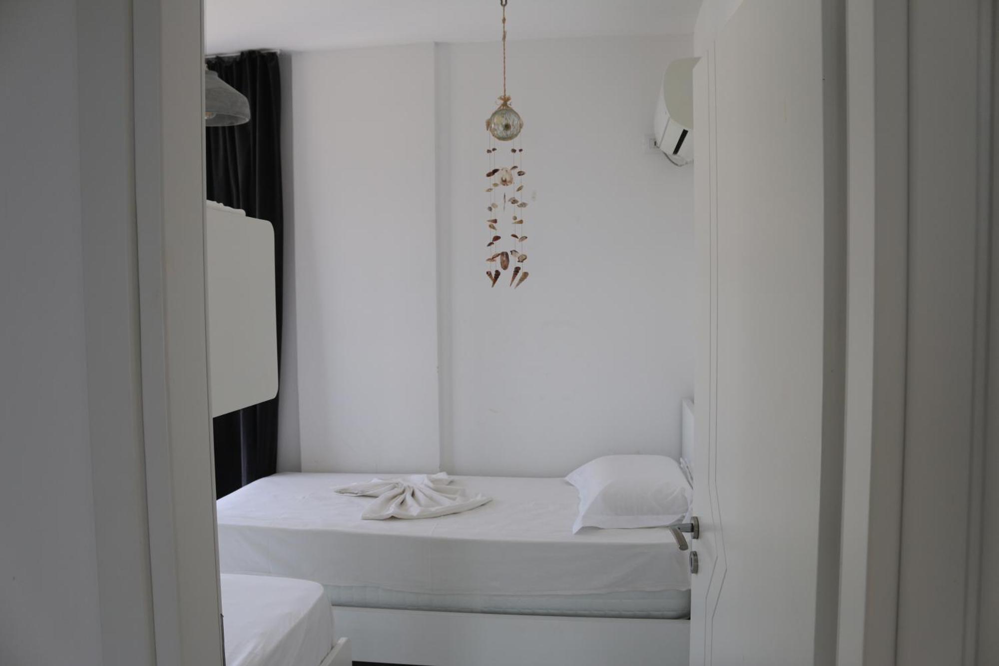 Infinity Sea View Penthouse Apartamento Sarandë Exterior foto